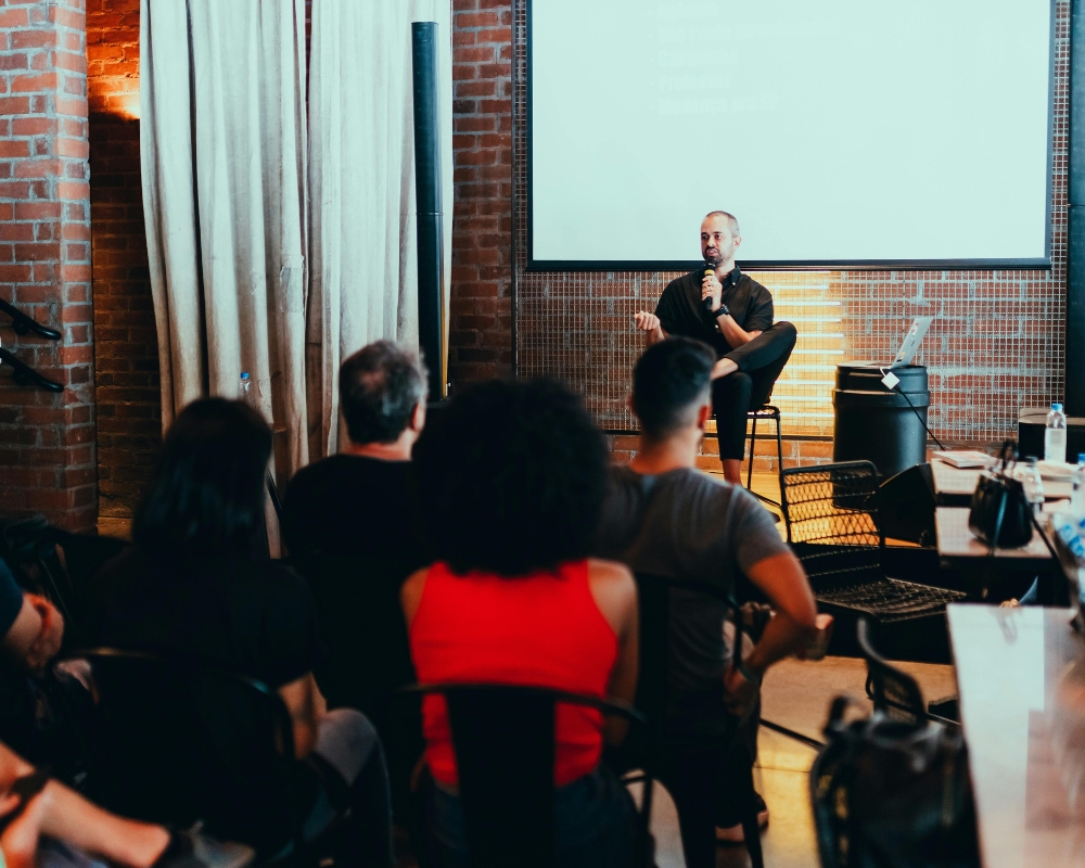 Além das Luzes e Sons: A Importância da Aromatização de Eventos e Seu Impacto Sensorial